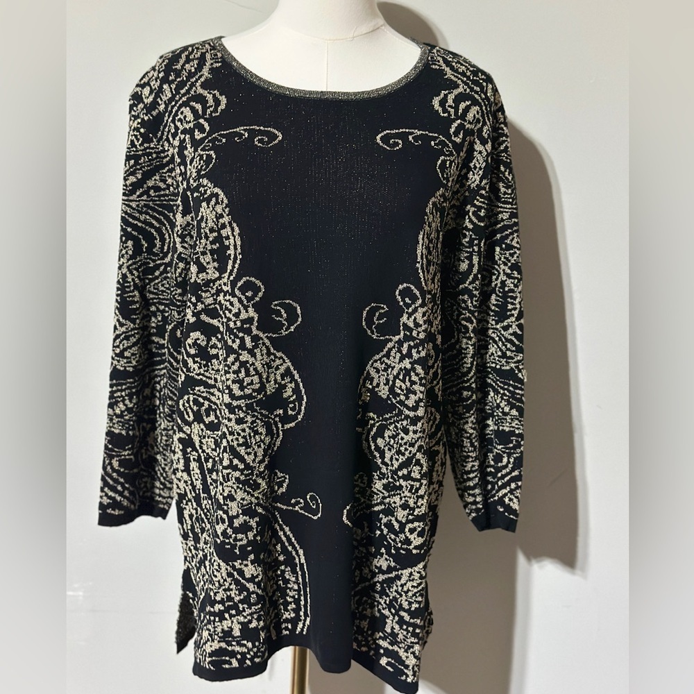 BonWorth Metallic Black and Gray Sweater